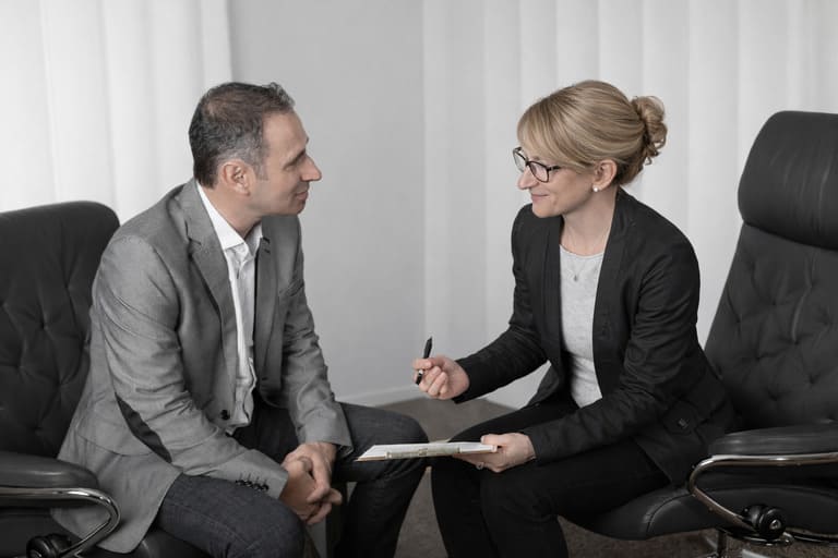 Dr. med. Nadine Farkas